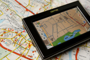 Does GPS need a battery? Mini GPS Tracking Device Auto Car Locator